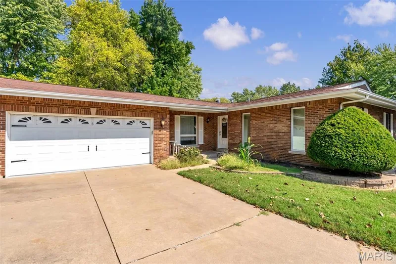 6 Cambridge Court, St Charles, MO 63301 — listing photo 14 of 15