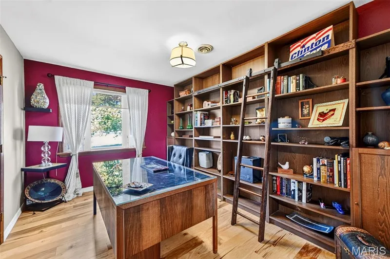 12 Guyenne Drive, Lake St. Louis, MO 63367 — listing photo 25 of 65