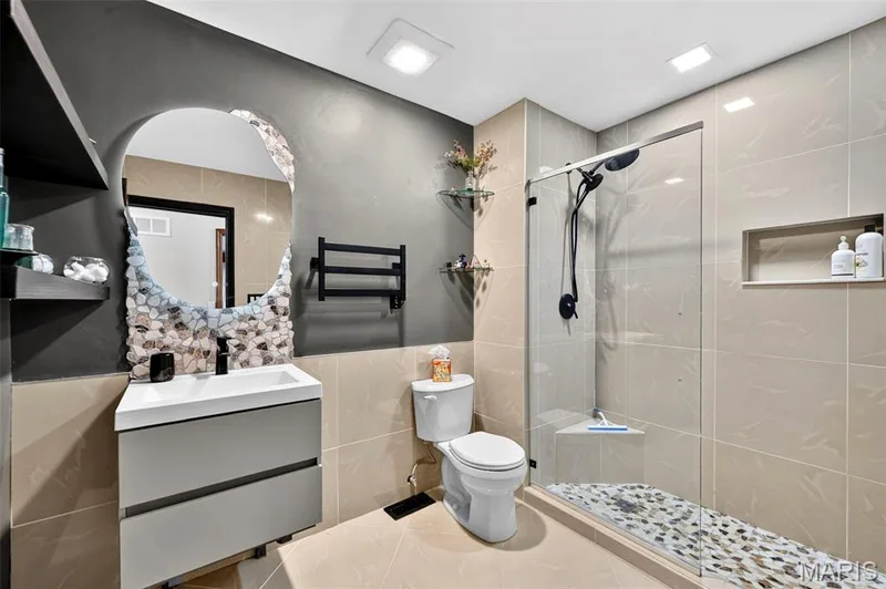 12 Guyenne Drive, Lake St. Louis, MO 63367 — listing photo 31 of 65