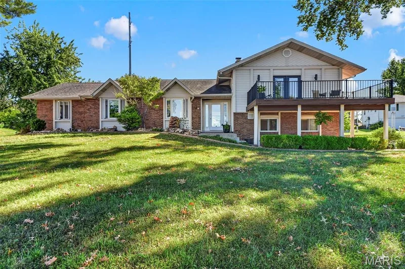 12 Guyenne Drive, Lake St. Louis, MO 63367 — listing photo 41 of 65