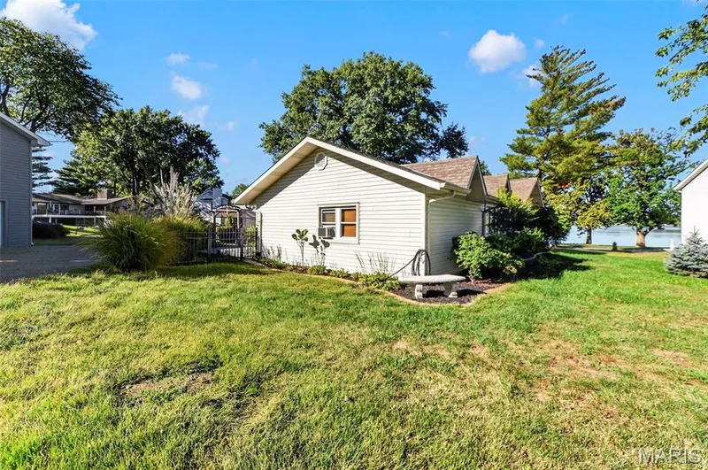 12 Guyenne Drive, Lake St. Louis, MO 63367 — listing photo 48 of 65
