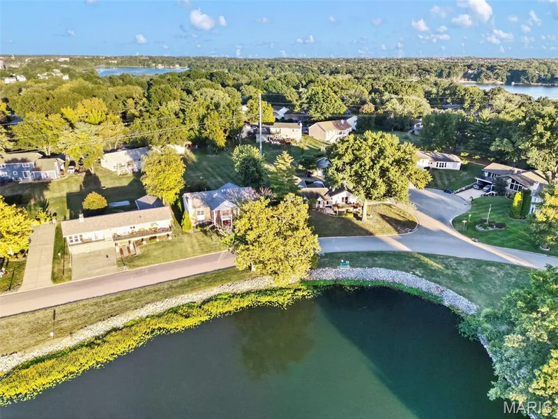 12 Guyenne Drive, Lake St. Louis, MO 63367 — listing photo 63 of 65