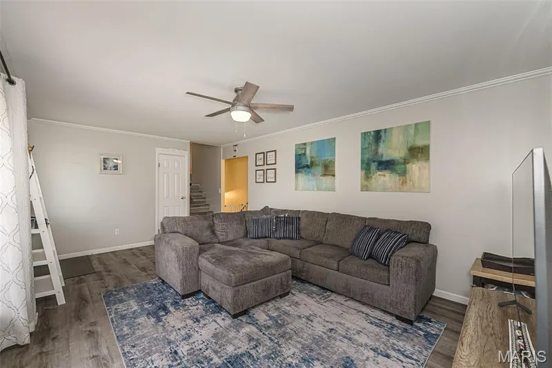 615 Country Lake Drive, St Peters, MO 63376 — listing photo 6 of 36