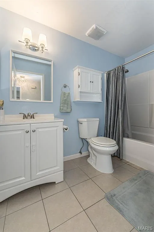 615 Country Lake Drive, St Peters, MO 63376 — listing photo 16 of 36