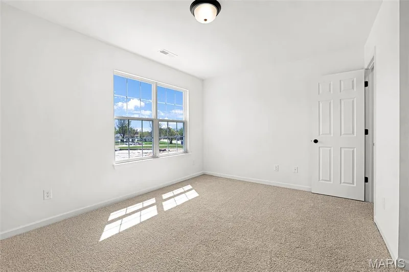 17 Town Centre Court, Foristell, MO 63348 — listing photo 6 of 29