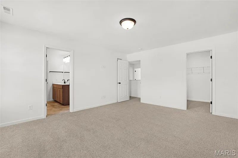 17 Town Centre Court, Foristell, MO 63348 — listing photo 8 of 29