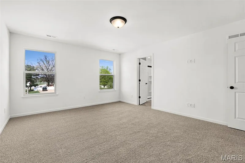 17 Town Centre Court, Foristell, MO 63348 — listing photo 9 of 29