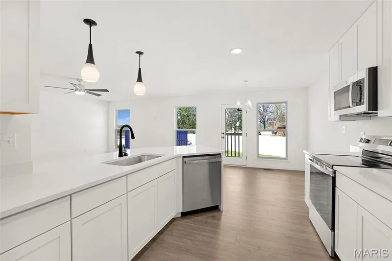 17 Town Centre Court, Foristell, MO 63348 — listing photo 19 of 29
