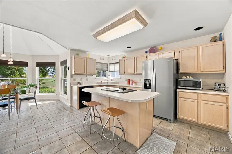 4 Crooked Stick Court, O'Fallon, MO 63366 — listing photo 7 of 43