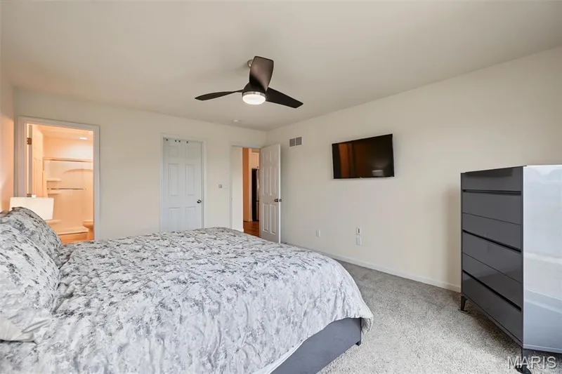 Recessed lighting, ceiling fan with integrated light, and carpeted flooring — 284 Crestfield Court, St Charles, MO 63301