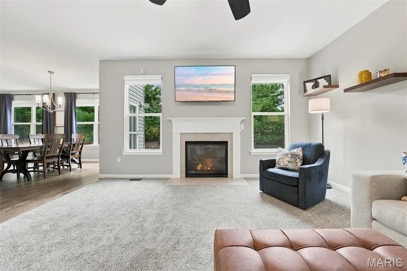 1680 Coupru Court, St Peters, MO 63376 — listing photo 5 of 28