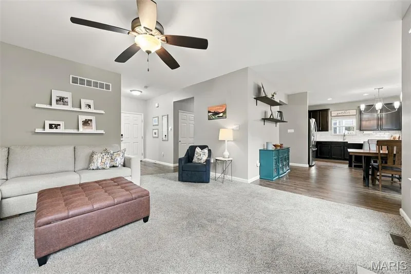1680 Coupru Court, St Peters, MO 63376 — listing photo 6 of 28