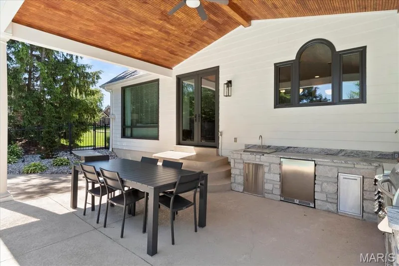 961 Tara Oaks Drive, Chesterfield, MO 63005 — listing photo 87 of 88