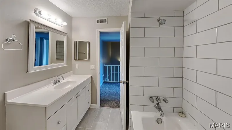 133 Harbor View Drive, Lake St. Louis, MO 63367 — listing photo 25 of 47