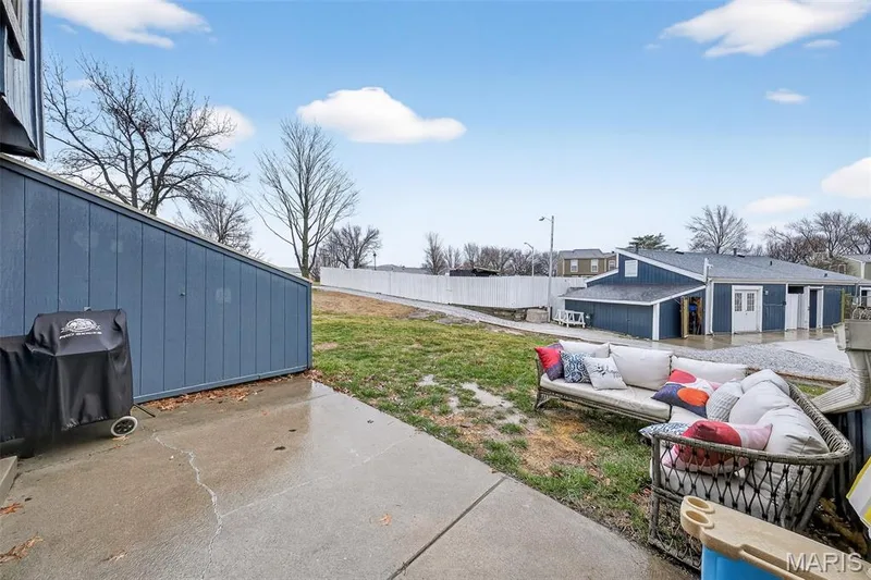 133 Harbor View Drive, Lake St. Louis, MO 63367 — listing photo 40 of 47