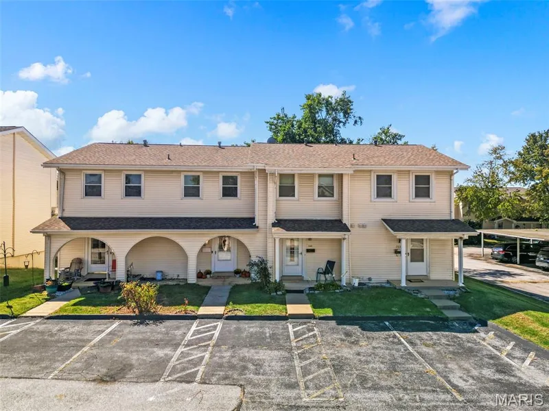 2677 Falcons Way #126, St Charles, MO 63303 — listing photo 14 of 30