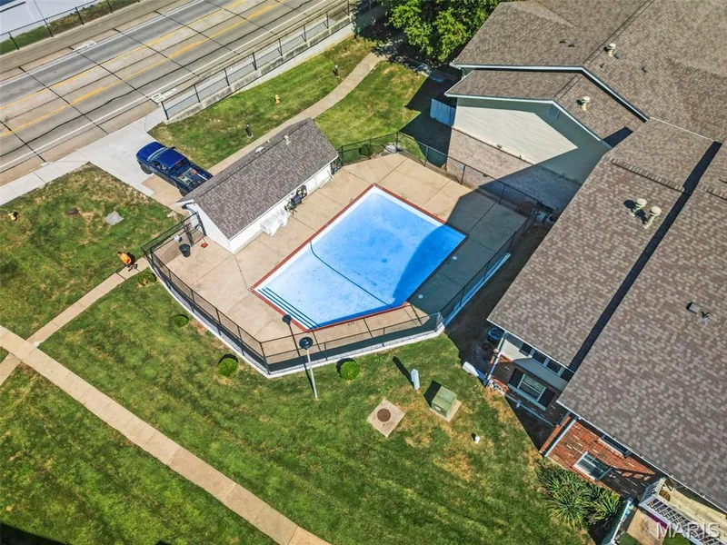 Community Swimming Pool — 2677 Falcons Way #126, St Charles, MO 63303
