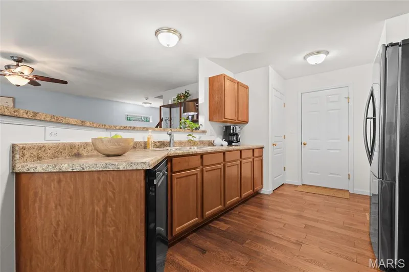 533 Parkgate Drive, Lake St. Louis, MO 63367 — listing photo 11 of 36