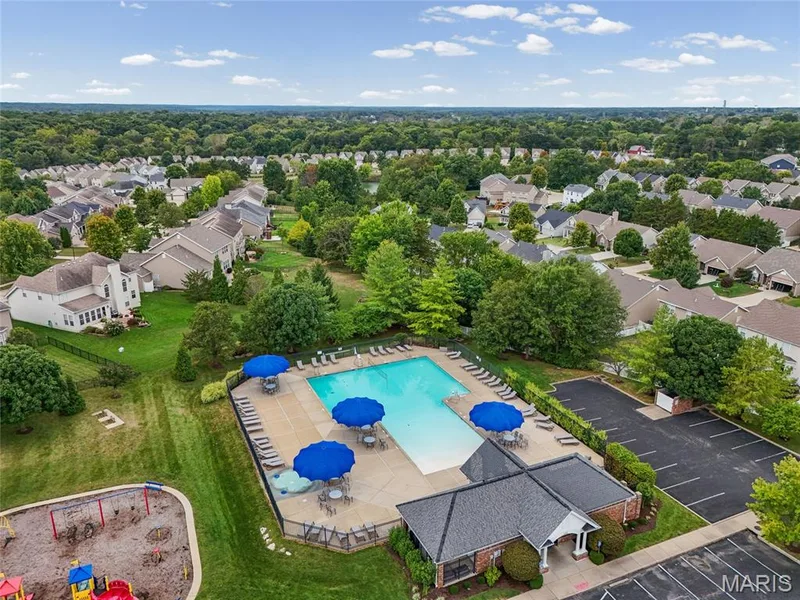 533 Parkgate Drive, Lake St. Louis, MO 63367 — listing photo 34 of 36