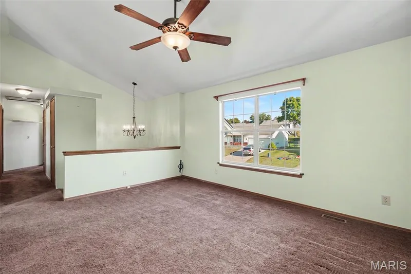 624 Longhorn Drive, O'Fallon, MO 63368 — listing photo 6 of 23