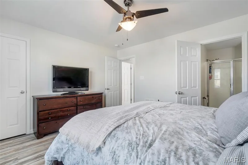 719 Rabbit Run Drive, St Charles, MO 63385 — listing photo 23 of 28