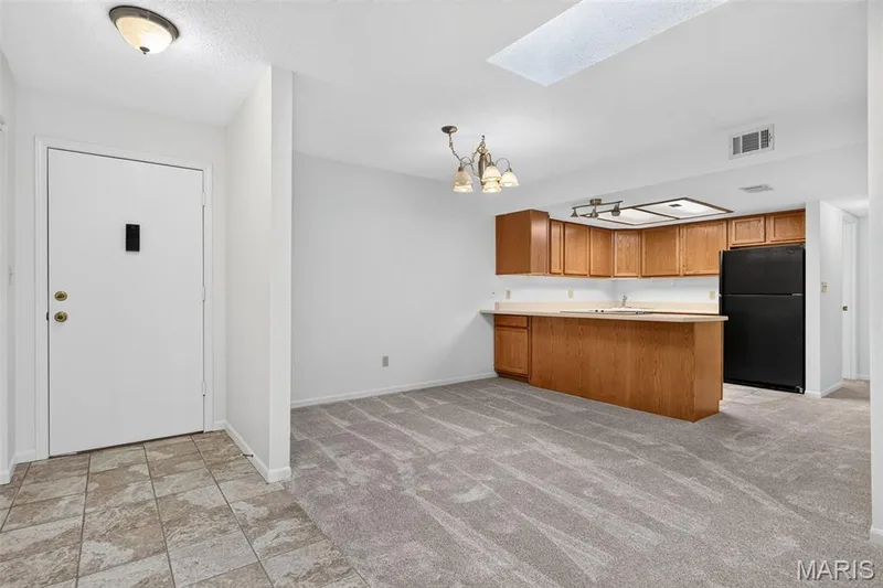 1440 Heritage Landing #304, St Charles, MO 63303 — listing photo 3 of 39
