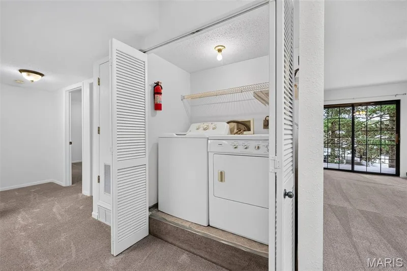 1440 Heritage Landing #304, St Charles, MO 63303 — listing photo 17 of 39