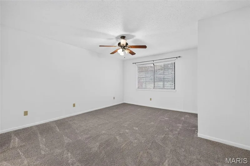 1440 Heritage Landing #304, St Charles, MO 63303 — listing photo 23 of 39