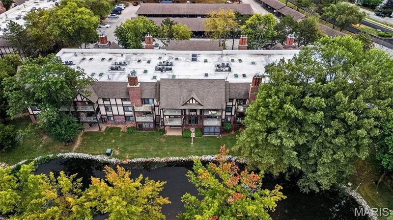 1440 Heritage Landing #304, St Charles, MO 63303 — listing photo 38 of 39