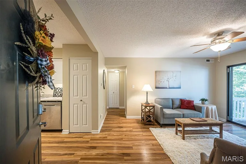 134 Jubilee Hill Drive #H, Wildwood, MO 63040 — listing photo 3 of 28
