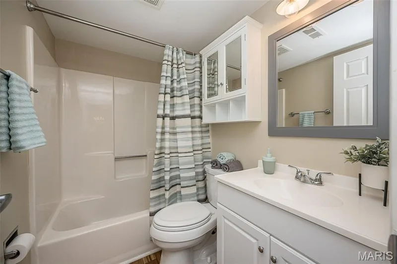 134 Jubilee Hill Drive #H, Wildwood, MO 63040 — listing photo 11 of 28