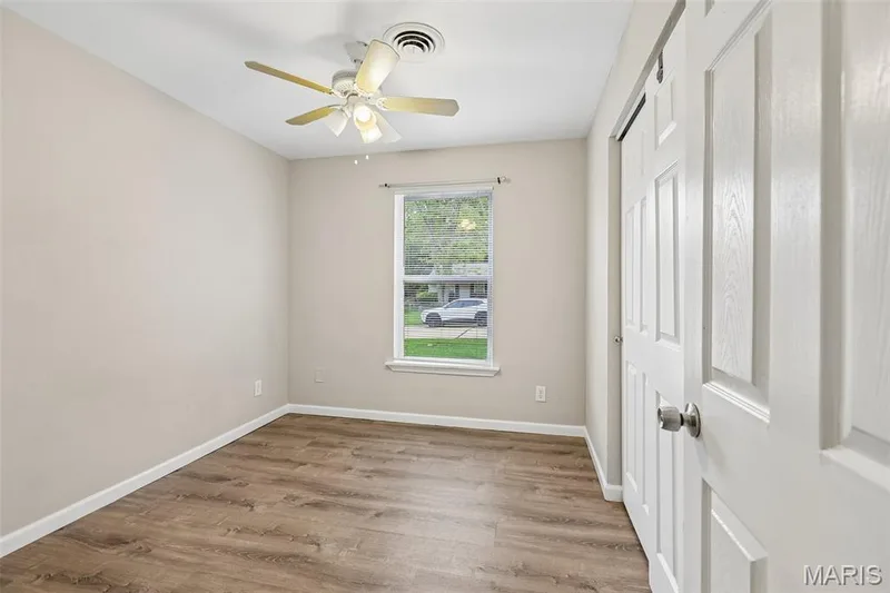 18 Lone Elk Lane, St Peters, MO 63376 — listing photo 13 of 25