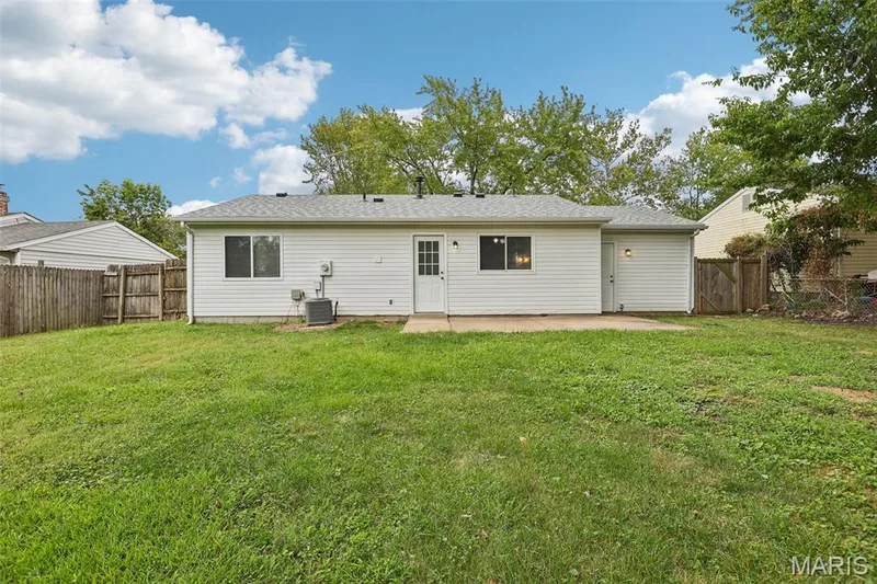 18 Lone Elk Lane, St Peters, MO 63376 — listing photo 23 of 25
