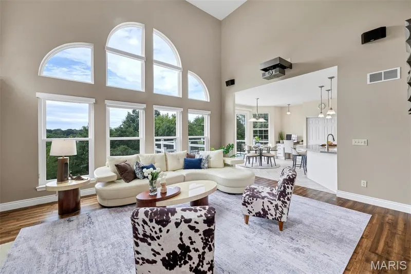 16652 Benton Taylor Drive, Chesterfield, MO 63005 — listing photo 12 of 88