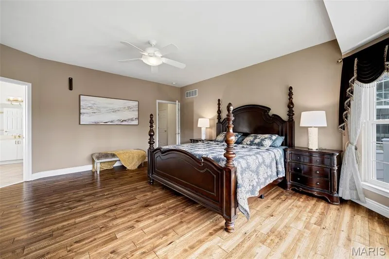 16652 Benton Taylor Drive, Chesterfield, MO 63005 — listing photo 40 of 88