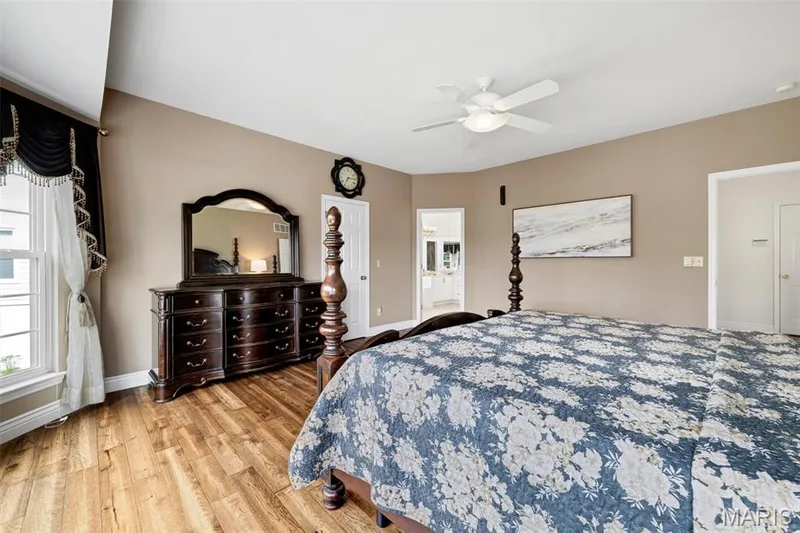 16652 Benton Taylor Drive, Chesterfield, MO 63005 — listing photo 41 of 88