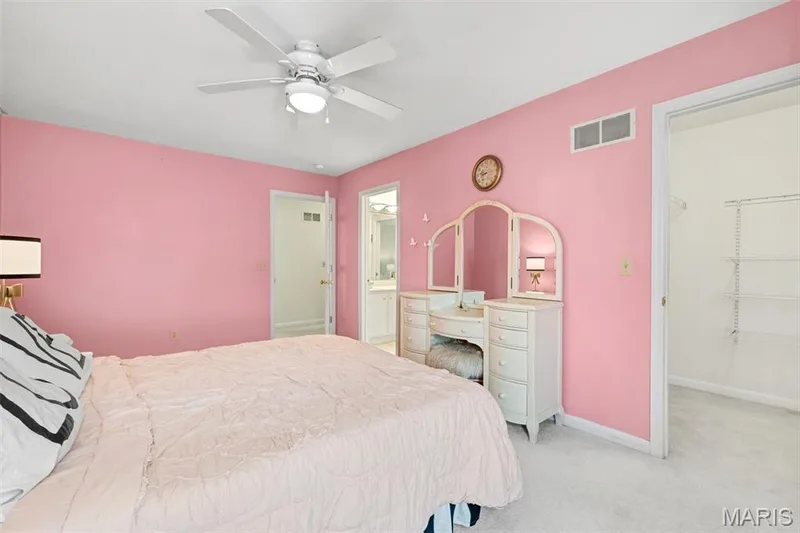 16652 Benton Taylor Drive, Chesterfield, MO 63005 — listing photo 47 of 88
