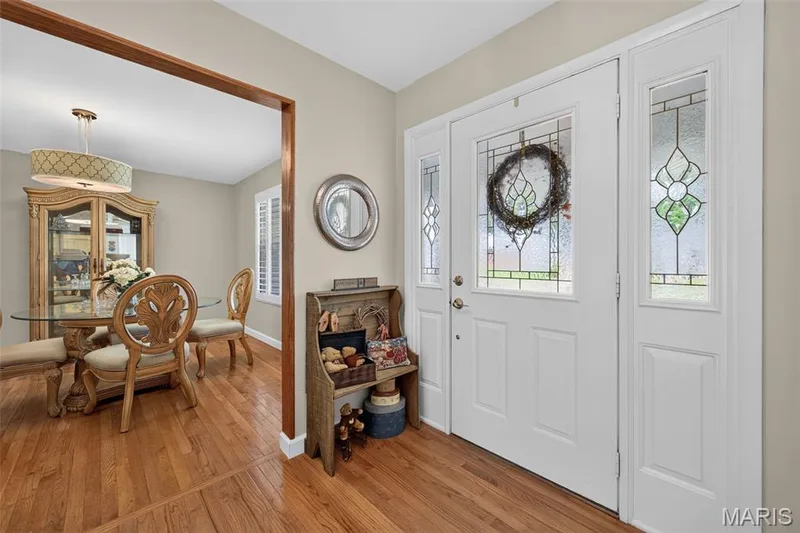1630 Sundowner Drive, St Charles, MO 63303 — listing photo 5 of 61
