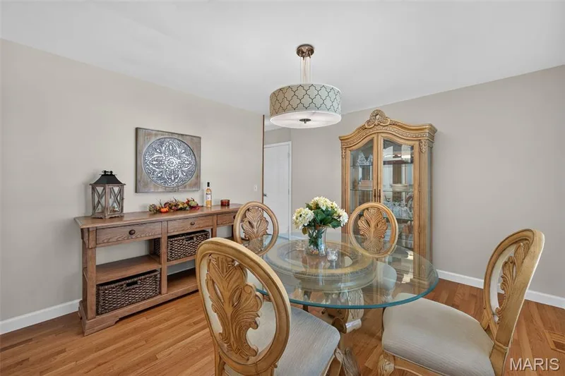 1630 Sundowner Drive, St Charles, MO 63303 — listing photo 19 of 61