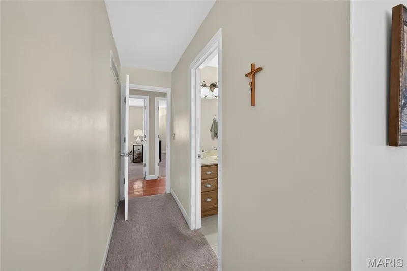1630 Sundowner Drive, St Charles, MO 63303 — listing photo 22 of 61
