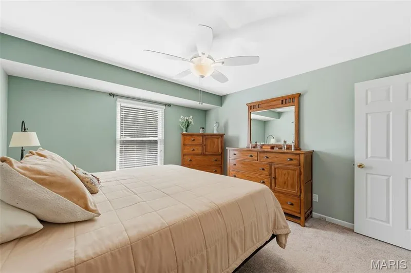 202 Kunze Drive, St Charles, MO 63303 — listing photo 15 of 47