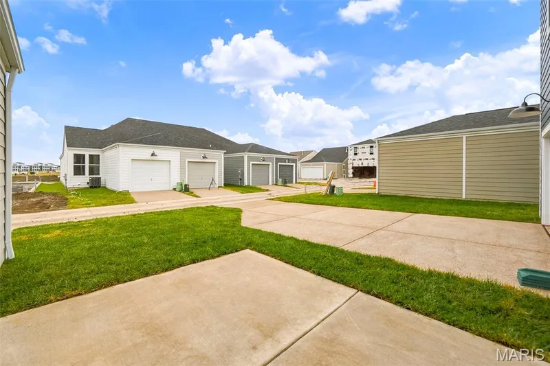 9023 Wilkie Station Street, St Charles, MO 63301 — listing photo 34 of 36