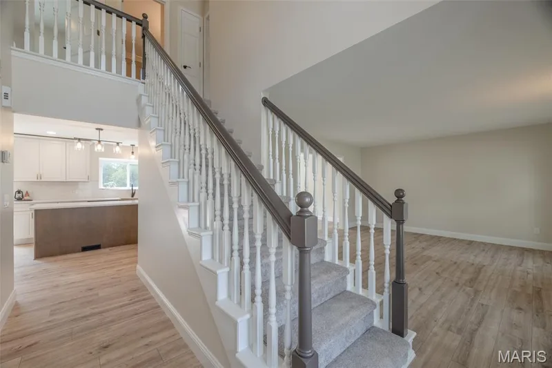 4114 Stafford Woods Court, St Charles, MO 63304 — listing photo 3 of 36