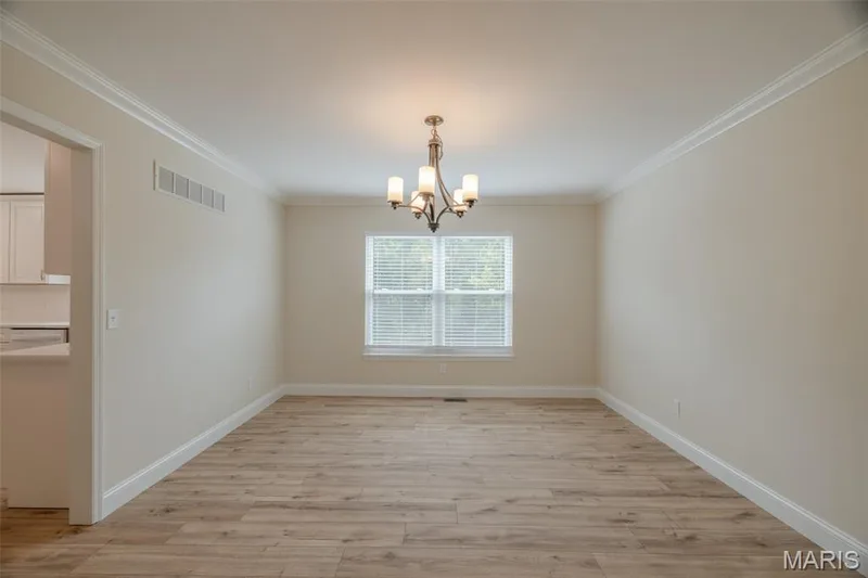 4114 Stafford Woods Court, St Charles, MO 63304 — listing photo 13 of 36