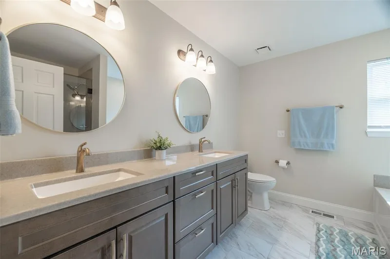 4114 Stafford Woods Court, St Charles, MO 63304 — listing photo 19 of 36