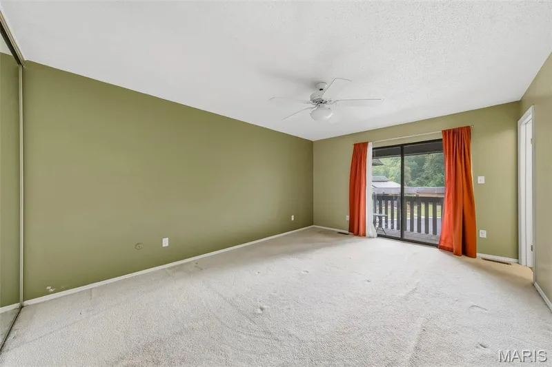 1345 Hampton Road #C, St Charles, MO 63303 — listing photo 24 of 34