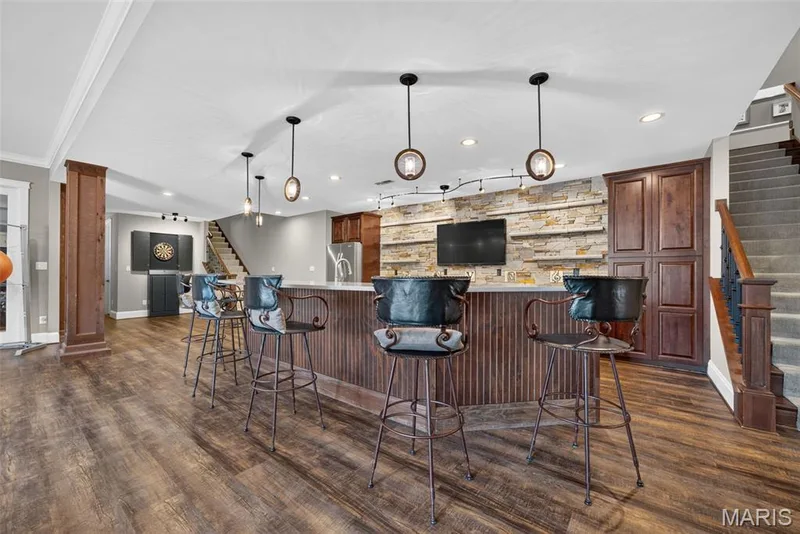 Bar area for entertaining and 10' ceilings — 2000 Diehr Road, Wentzville, MO 63385