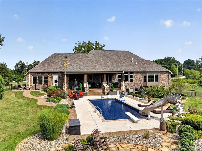 Bathroom access without entering main area of home — 2000 Diehr Road, Wentzville, MO 63385