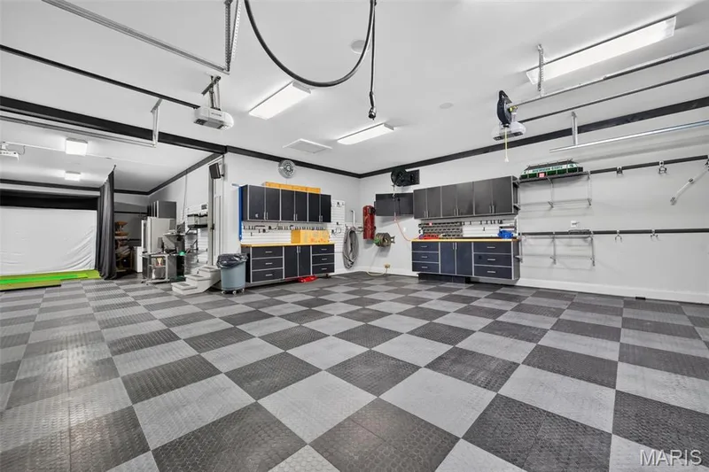 Plenty of work space, heated/cooled mini-split and 220V EV charging station — 2000 Diehr Road, Wentzville, MO 63385