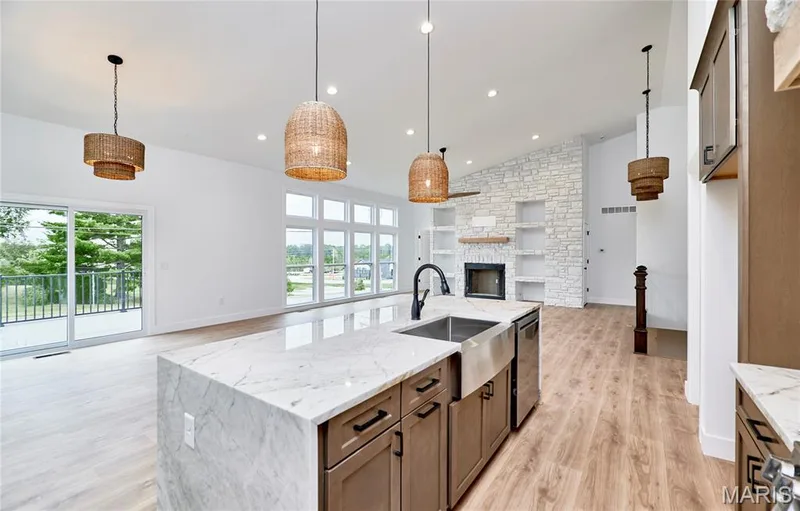 107 Wolf Den Court, Lake St. Louis, MO 63367 — listing photo 15 of 33